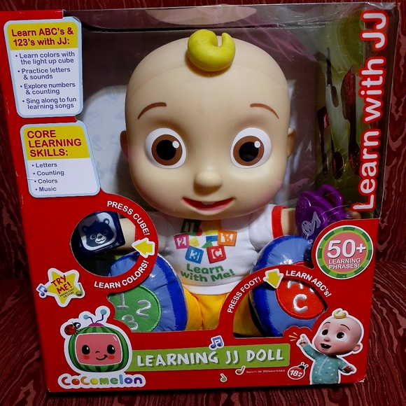 COCOMELON LEARNING JJ DOLL INTERACTIVE 50+ PHASES ABC'S 123'S COLORS NEW IN BOX - Picture 2 of 8